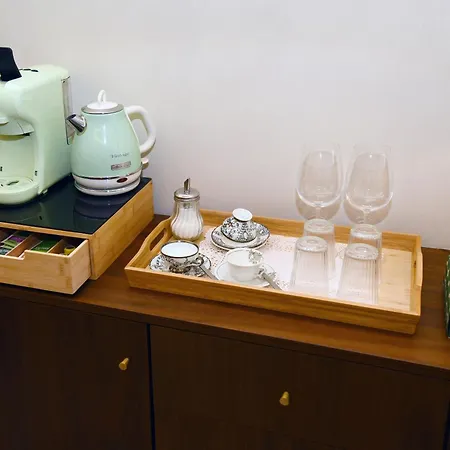 Le Stanze Sopra I Portici