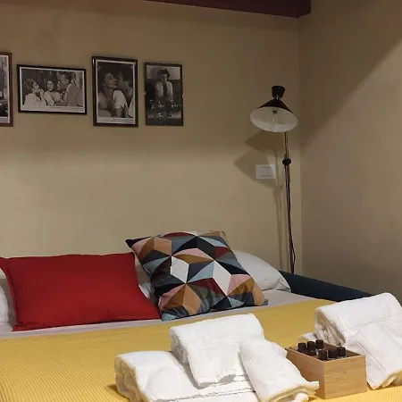 Apartamento Le Stanze Sopra I Portici *