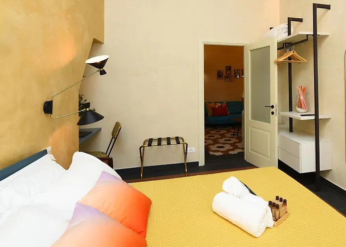 Le Stanze Sopra I Portici