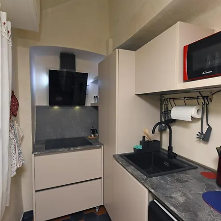 Le Stanze Sopra I Portici Apartment